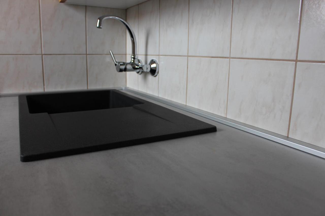Lizi Apartman Alsoors Ngoại thất bức ảnh
